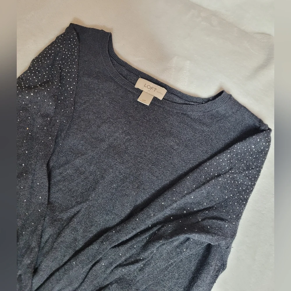 Fancy long-sleeve - Picture 2 of 6